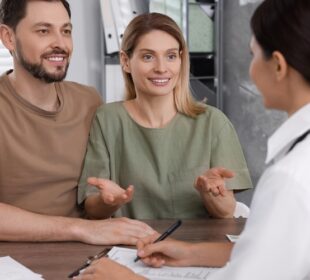 Choosing the Right Fertility Specialist: Factors to Consider Fertility Specialist